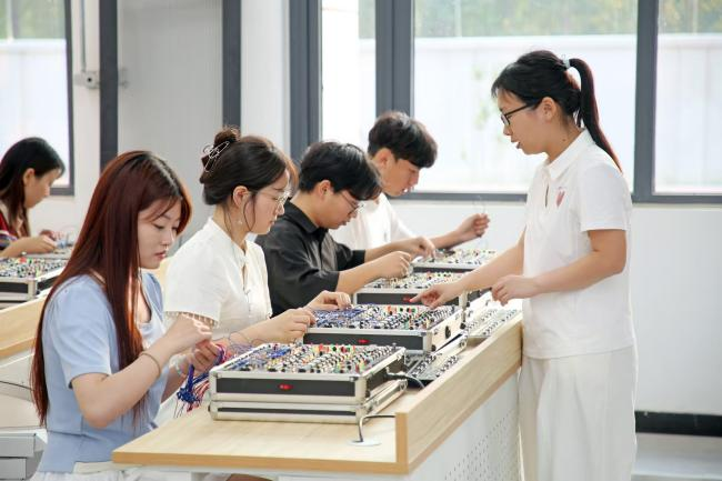 硬件实训课堂